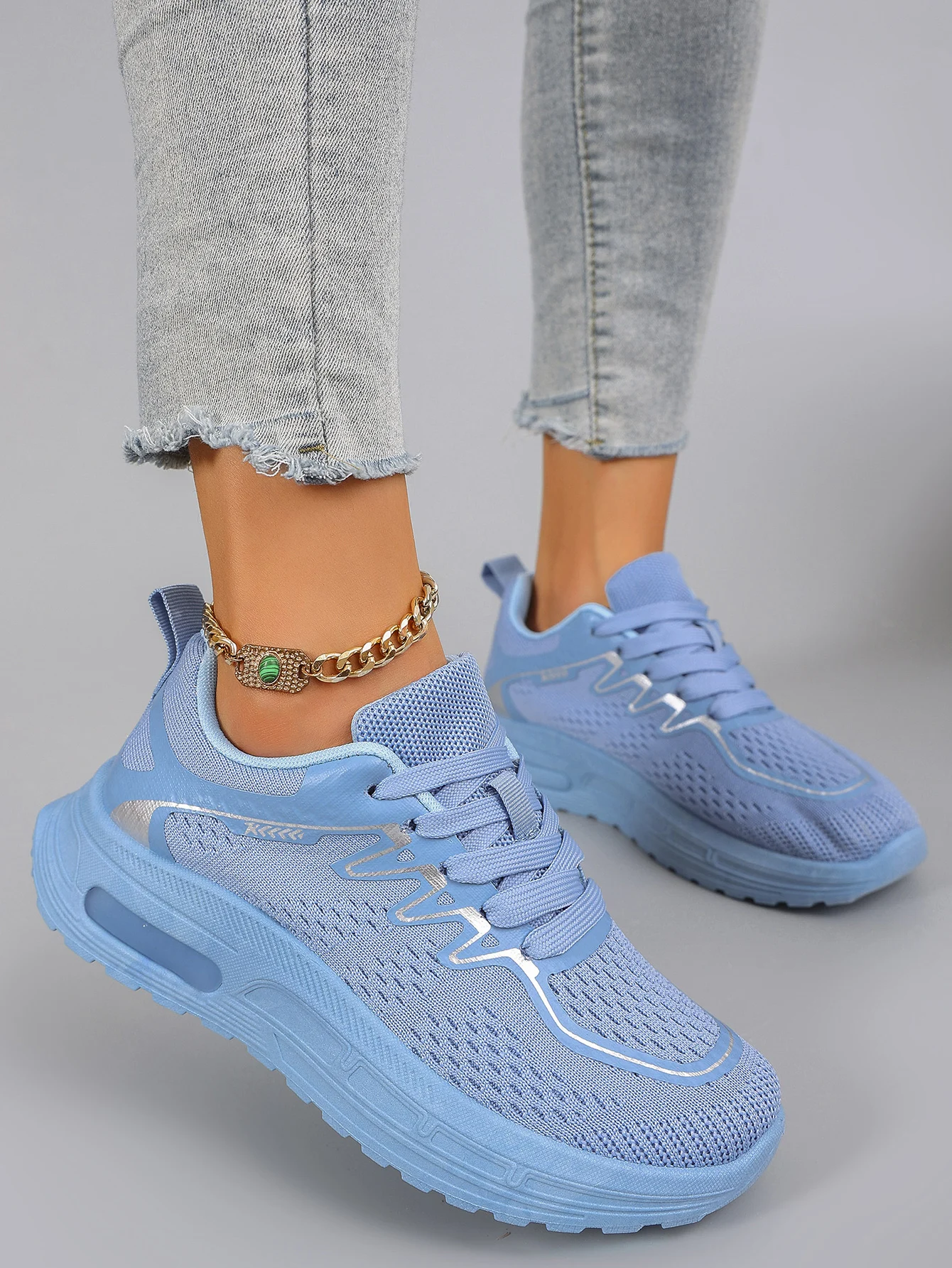 Spring and Autumn New Product Women's Candy Color Simple, Comfortable, Breathable, Wear resistant Lace up Sports Shoes 3