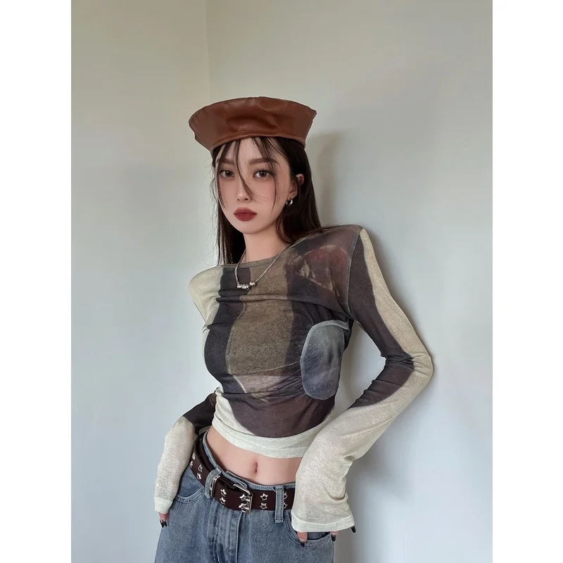 

Personalized color contrast halo dye round neck slim westernized long sleeve bottomed T-shirt women