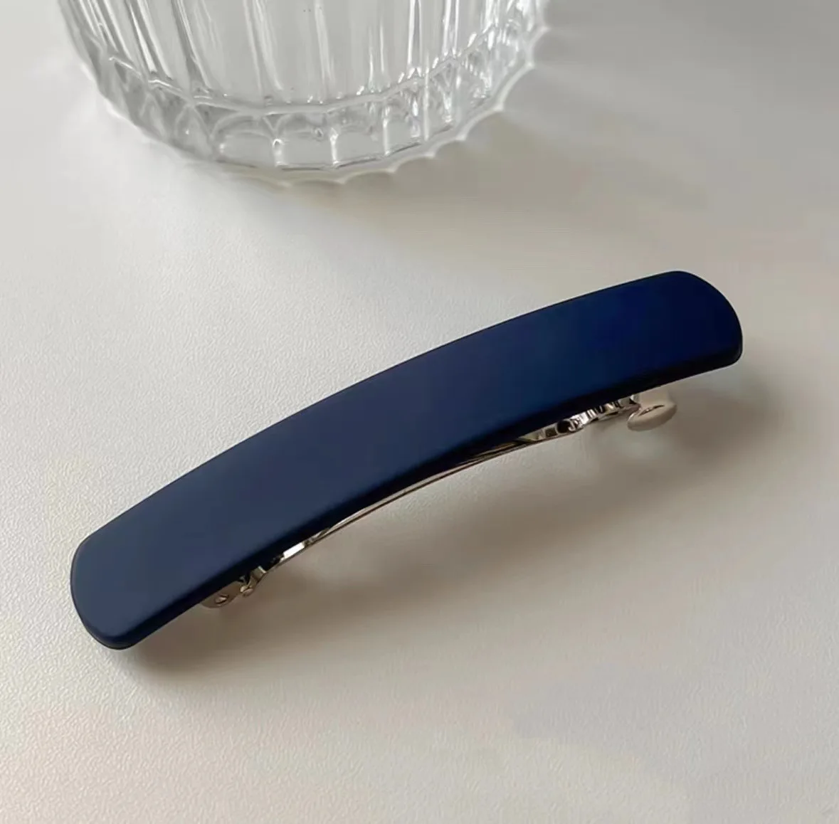 Elegante matte haarclip voor dames sterke grip haaraccessoire_voghion.com