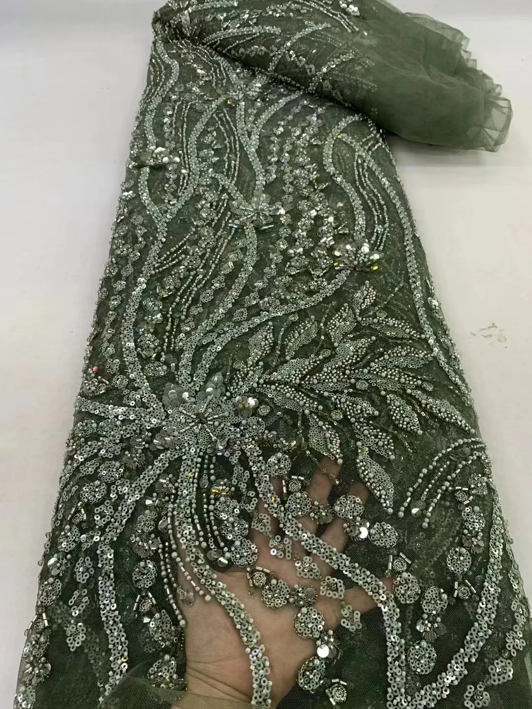 

African Lace Fabric 2024 Sequins Beaded Embroidery Nigerian Bridal High Quality French Tulle Lace Fabric for Wedding