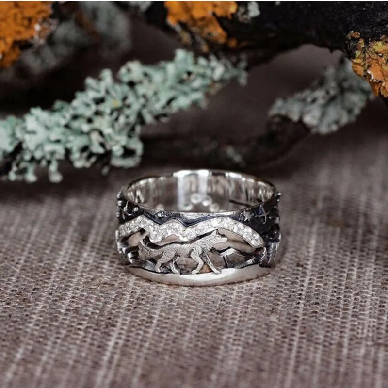 New Simple Retro Trend Niche Men's Forest Wolf Ring Crazy Party Jewelry Fashion Bully Men's Party Ring Accessories