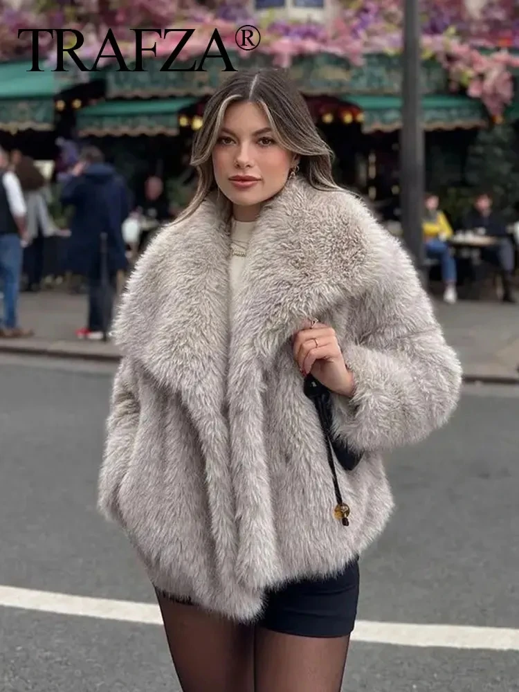 

TRAFZA Women Elegant Faux Fur Coat Fashion Solid Long Sleeve Lapel Jacket Vintage Female Winter Thick Warm Coats Streetwear