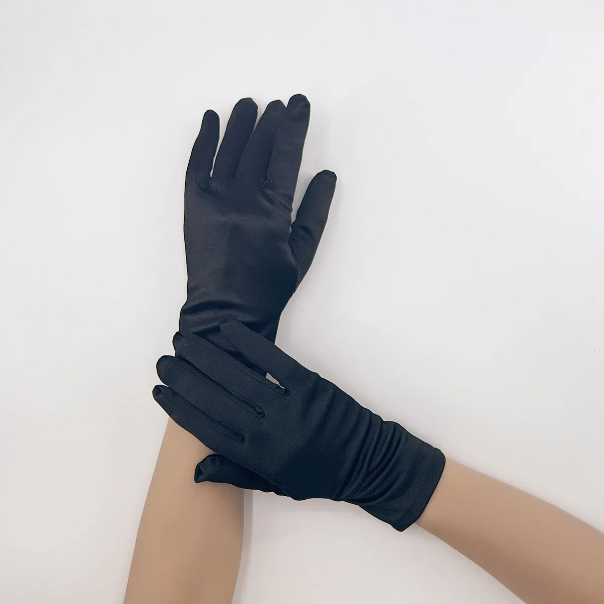 4 verschiedene Längen, einfarbige Satin-Handschuhe für Damen, für Hochzeiten, Partys, Oper, Ellenbogen-/Handgelenklänge, dehnbar, für Karneval, Party, Etikette, Auftritte – Detail 9