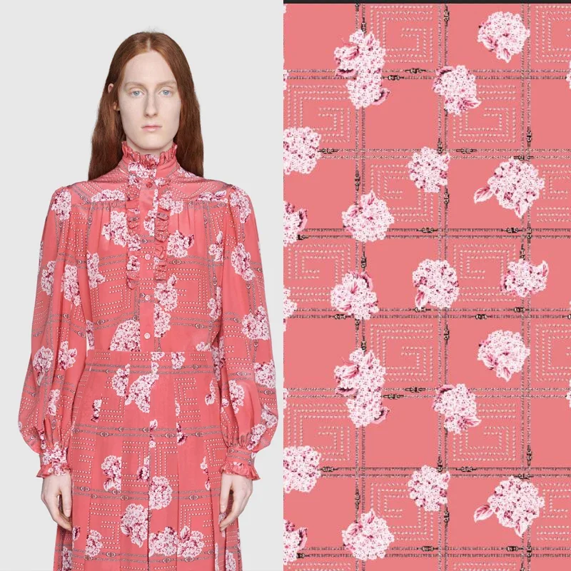 

European G brand new flower type pink flower spring and summer skirt chiffon soft drape skirt clothing shirt fabric
