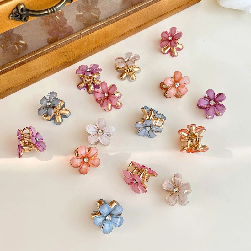Alloy Hair Styling Accessories 2 Crystal Flowers Hair Clips 5pcs