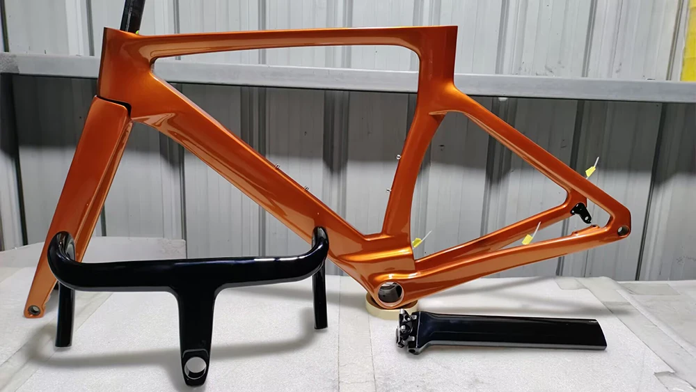Carbon Road Bike Frame Disc Brake Full Inner Cable Coustomized Color Bicycle Frameset
