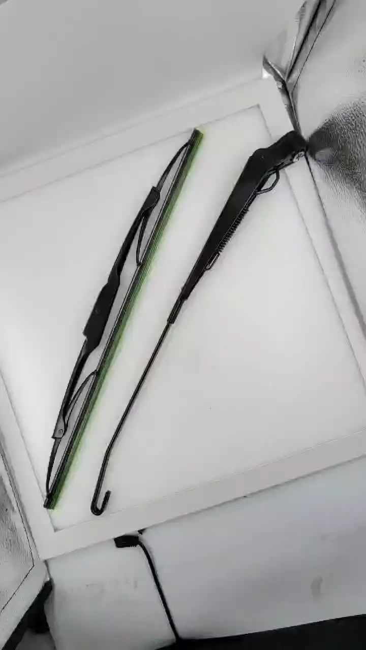 Moteur Essuie-Glace 12V 105° - Tracteur Bateau Universel - Bras 400mm Complet