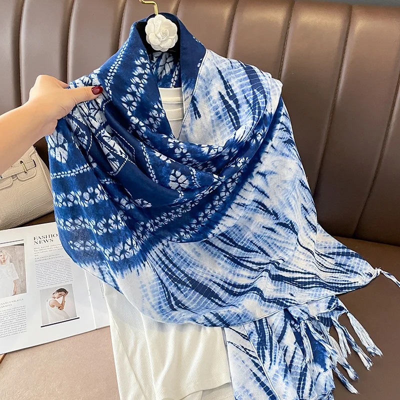 Navy Blue Fashion Aztec Paisley Floral Tassel Viscose Shawl Scarf Lady High Quality Soft Hijabs and Wraps Bufandas Muslim Sjaal