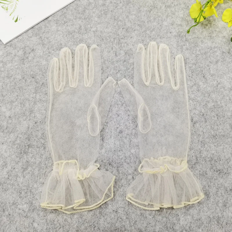 Рисунок 6 - Свадебные свадебные перчатки