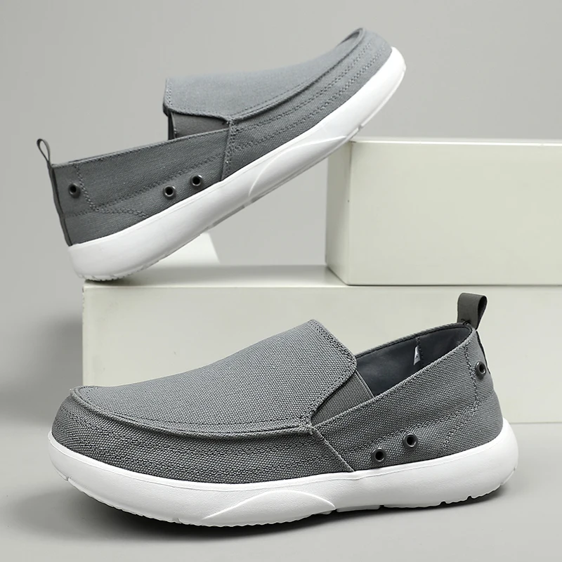 Summer men's lightweight canvas shoes Korean style breathable wear-resistant hiking loafers fashionable men's cloth shoes 39-46