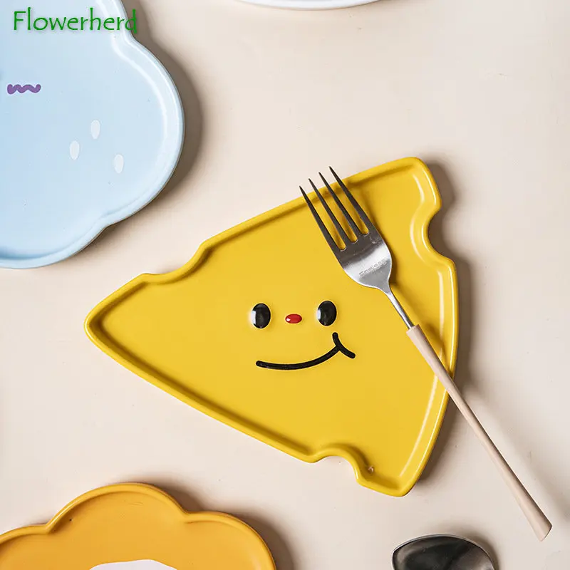 Lovely Ins Cartoon Ceramic Plate Tableware Dessert Dinner Plates Cute Dog Bear Cheese Ice Cream Kitchen Tools Household Gift dining dish