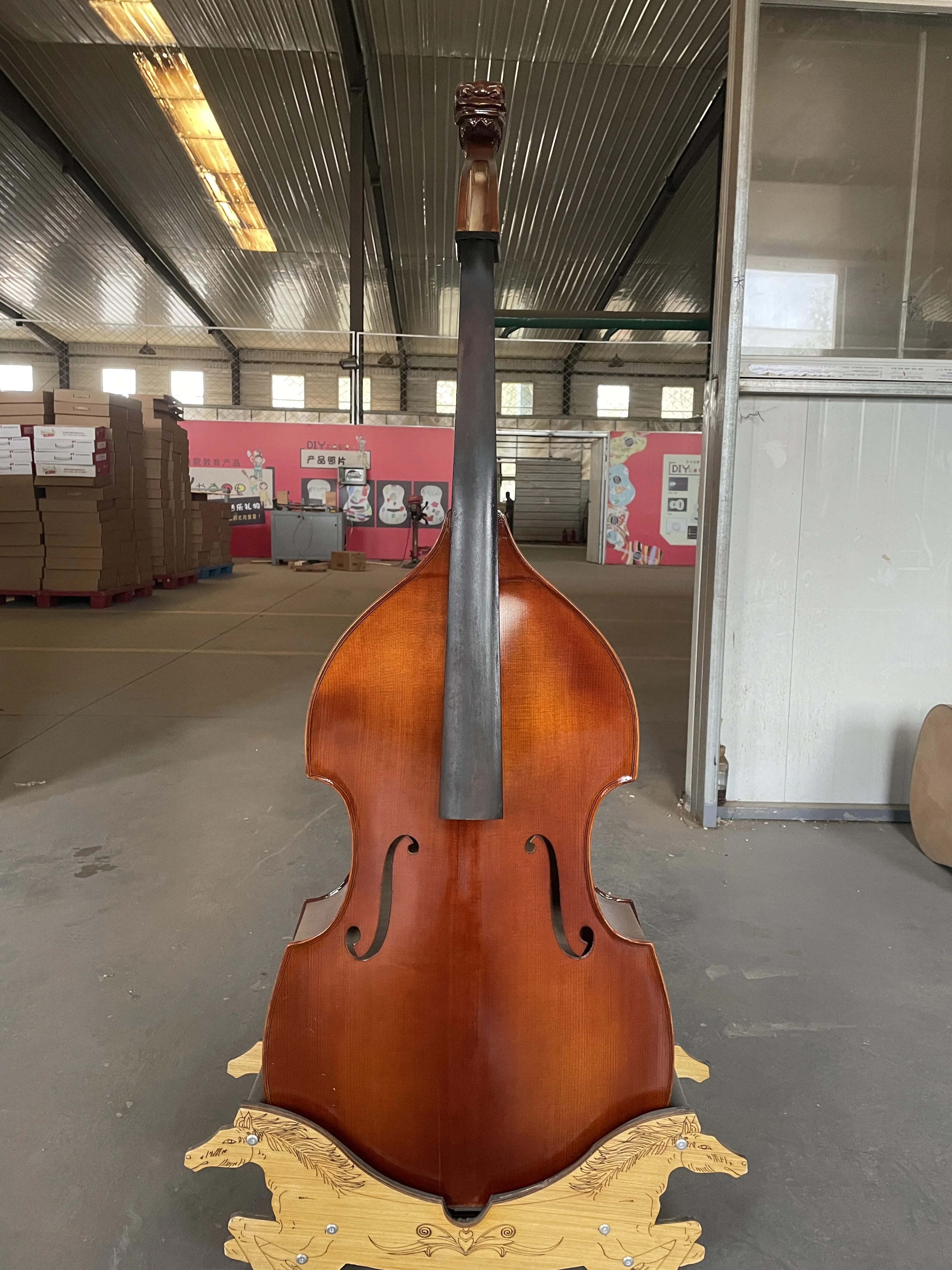 

Самоуправляемый бренд, виолончель 100% ручной работы профессионального мастера, красивый тон и удобная текстура