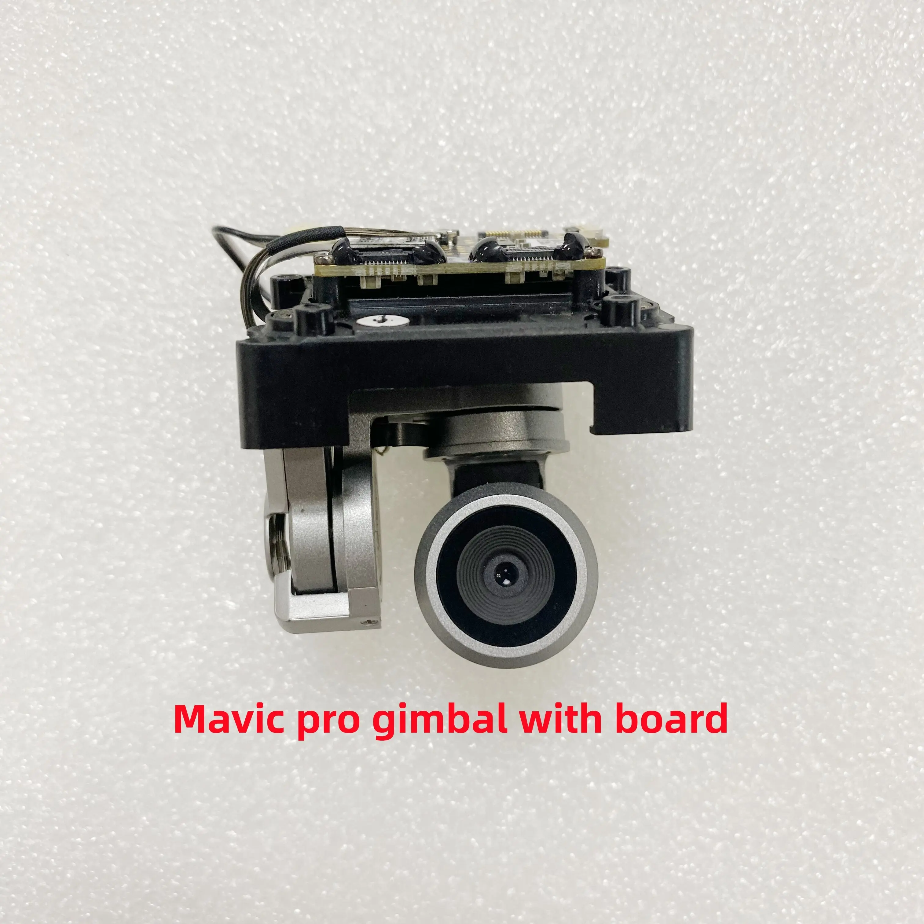Gimbal complet avec caméra et carte pour DJI Mavic Pro, pièce de rechange avec câbles flexibles visibles.