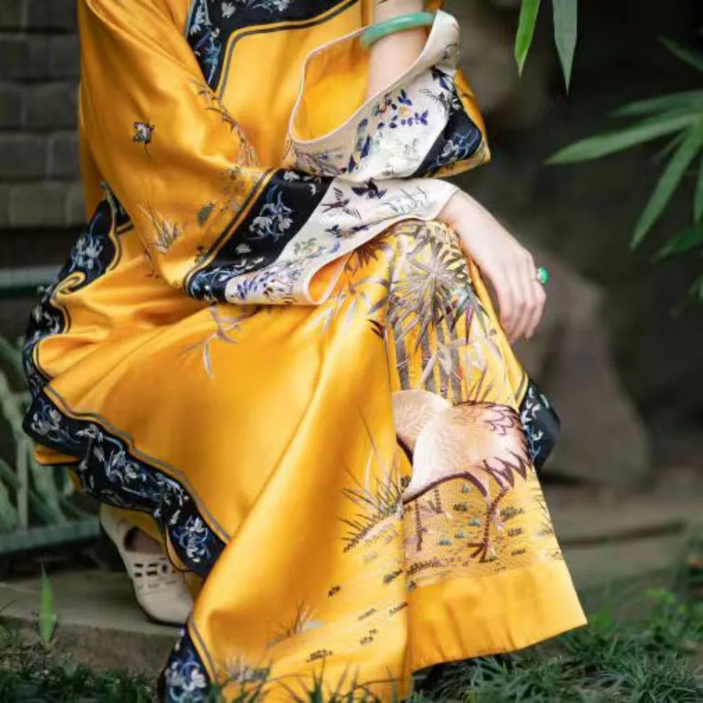Autumn Vintage Round Neck Gold Satin Long Sleeved Cheongsam Dresses Women Qipao Qing Dynasty Cosplay Princess Costumes Vestidos chinese dress