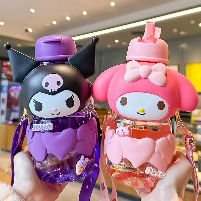 

850Ml Cartoon Straw Cup Anime Sanrio Hello Kitty Kuromi Cinnamoroll Portable Children Water Cup Summer Kettle Girl Water Bottle