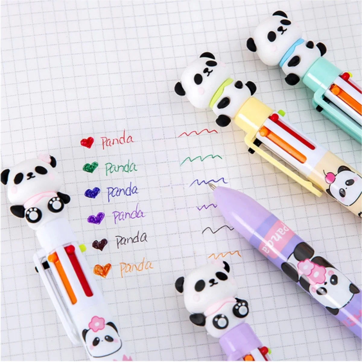 Ensemble De Papier Découpé Pour Arbre De Noël. Joyeux Noël Bonne Année