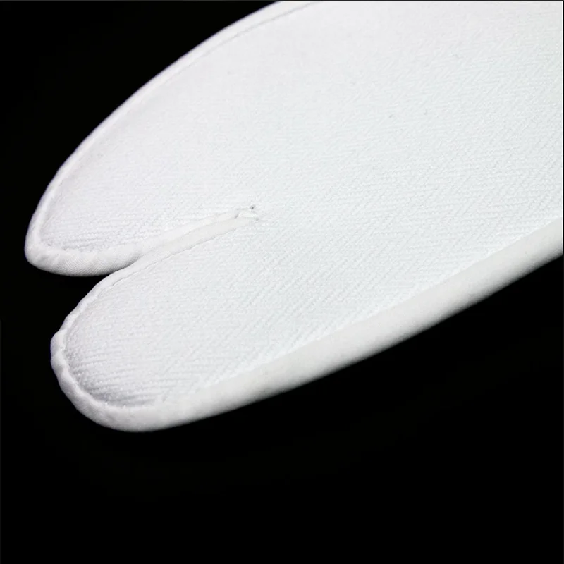Japanese traditional foot bags and accessories for men's and women's foot bags with four buttons