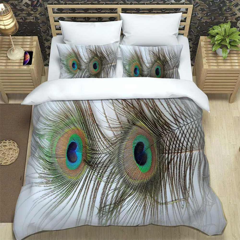 

Peacock feathers are magnificent and atmospheric Printed Polyester soft and comfortable Customizable comforter bedding sets