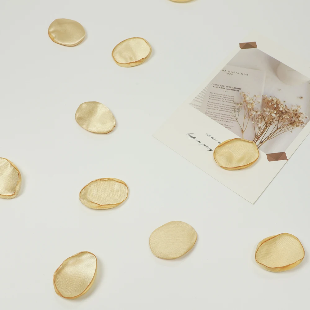 100pcs 장식 장미 꽃잎 신부 장미 꽃잎 인공 꽃 결혼 테이블 꽃 꽃잎 결혼식
