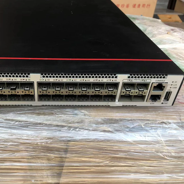 Для коммутатора Huawei Core Layer 3, 48 Gigabit + 4 Gigabit +2 модули 150 Вт CloudEngine S5335-S48S4X 3