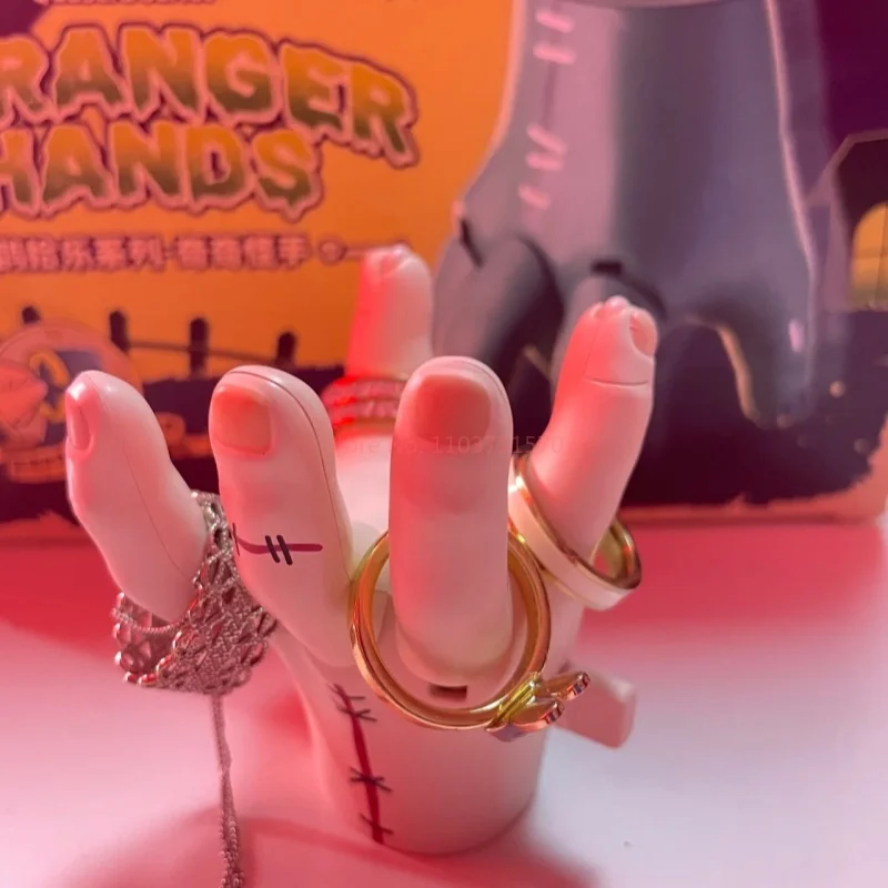 Opening a weird little blind box 52TOYS Stranger Hands