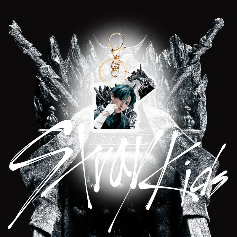 Stray Kids New Album GIANT High Appearance Level New Acrylic Keychain Key Super Handsome Pendant Surrounding The Same 2