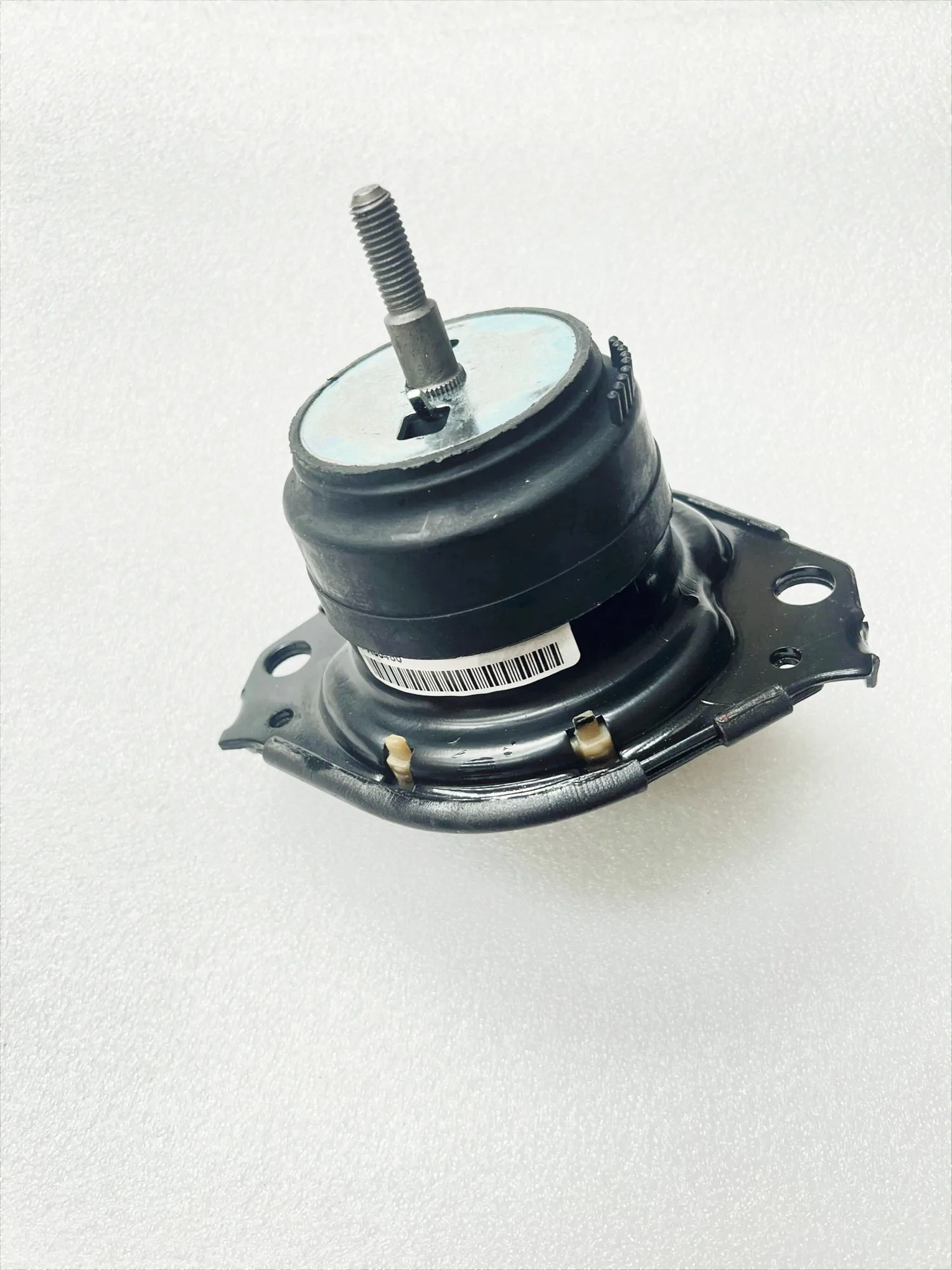 Engine mount bracket engine support isolator engine support pad 68110950AB 68110950AC 68252518AA applicable to 3.0L 3.6L Jeep Grand Cherokee 20