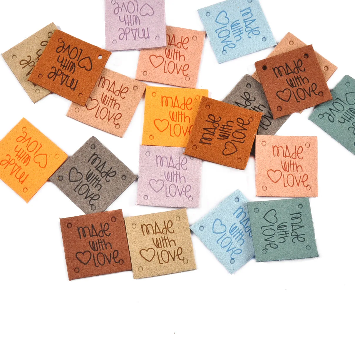 20Pcs 2.5cm Colorful Square Leather Letter Embossed Labels For Garments Bag Handmade Accessories Sewing Clothes Decoration c4015