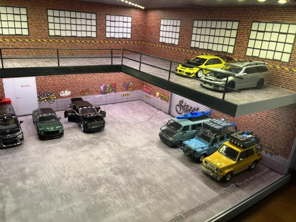 1:24 模擬駐車場シーンガレージモデルおもちゃの車のモデル防塵装飾品