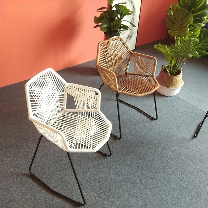 

Woven Single Seat Chair Nordic Modern Simple Home Balcony Outdoor Courtyard Table and Chair Rattan Chair Metal Dining Chair