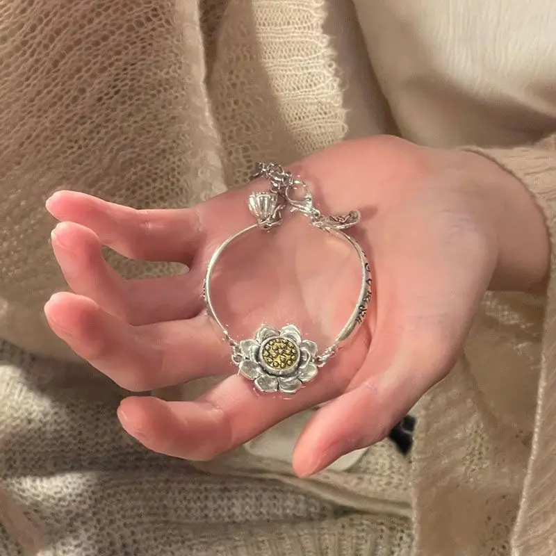 

Vintage Fashion Personality Rotable Lotus Bracelet Unisex Flower Open Bracelet Banquet Jewelry Accessories Gift