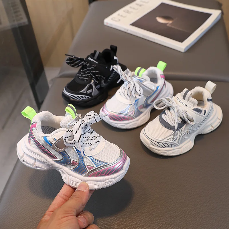 Рисунок 3 - Детские кроссовки