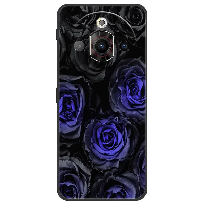 Astronaut Silicone Phone Case with Camera Protection - Stylish Back Cover  Coque