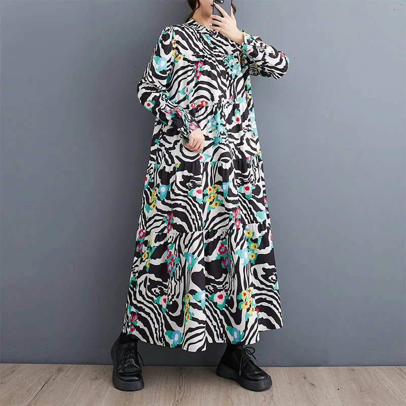 

Женское платье-рубашка с воротником-стойкой, длинным рукавом и винтажным принтом