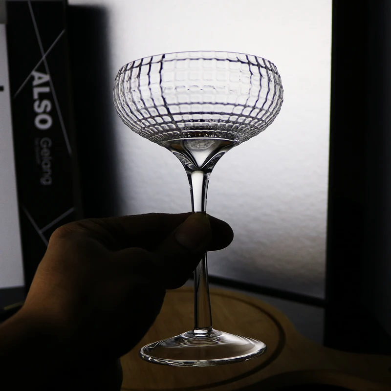 

Bar wine cup grid Cocktail Cup creative goblet wide mouth Martini cup saucer Champagne Cup tower cup