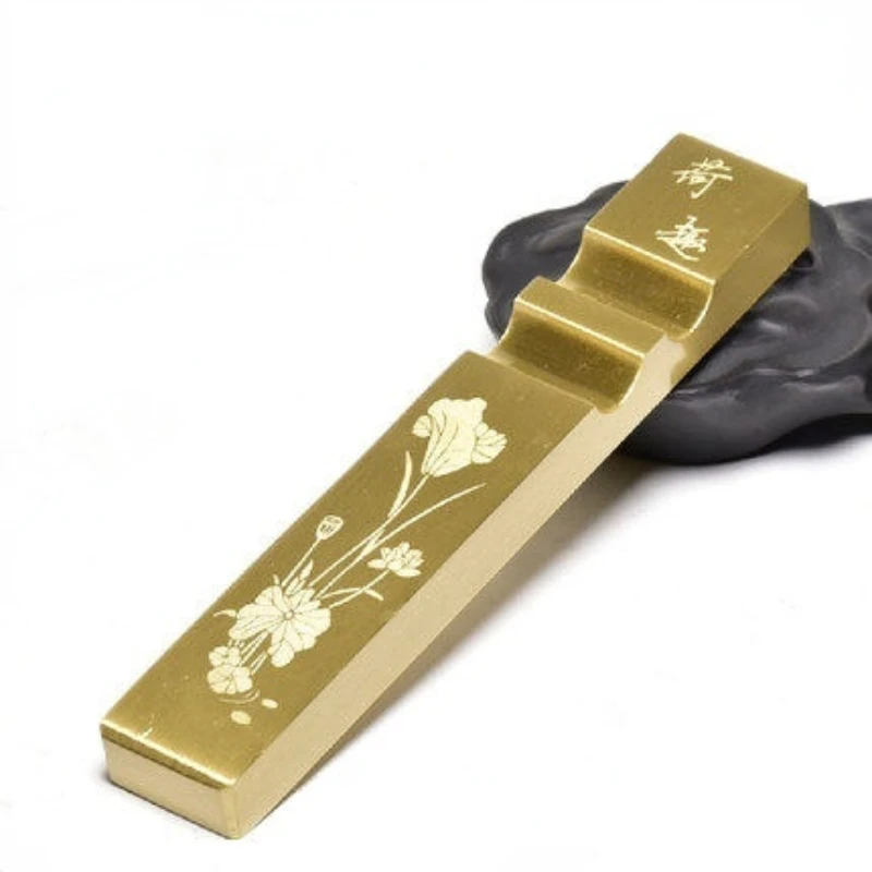 

Brass Paperweight Multi-functional Creative Brush Pen Holder Paperweight Chinese Calligraphy Paper Weight Small Gift Ornaments