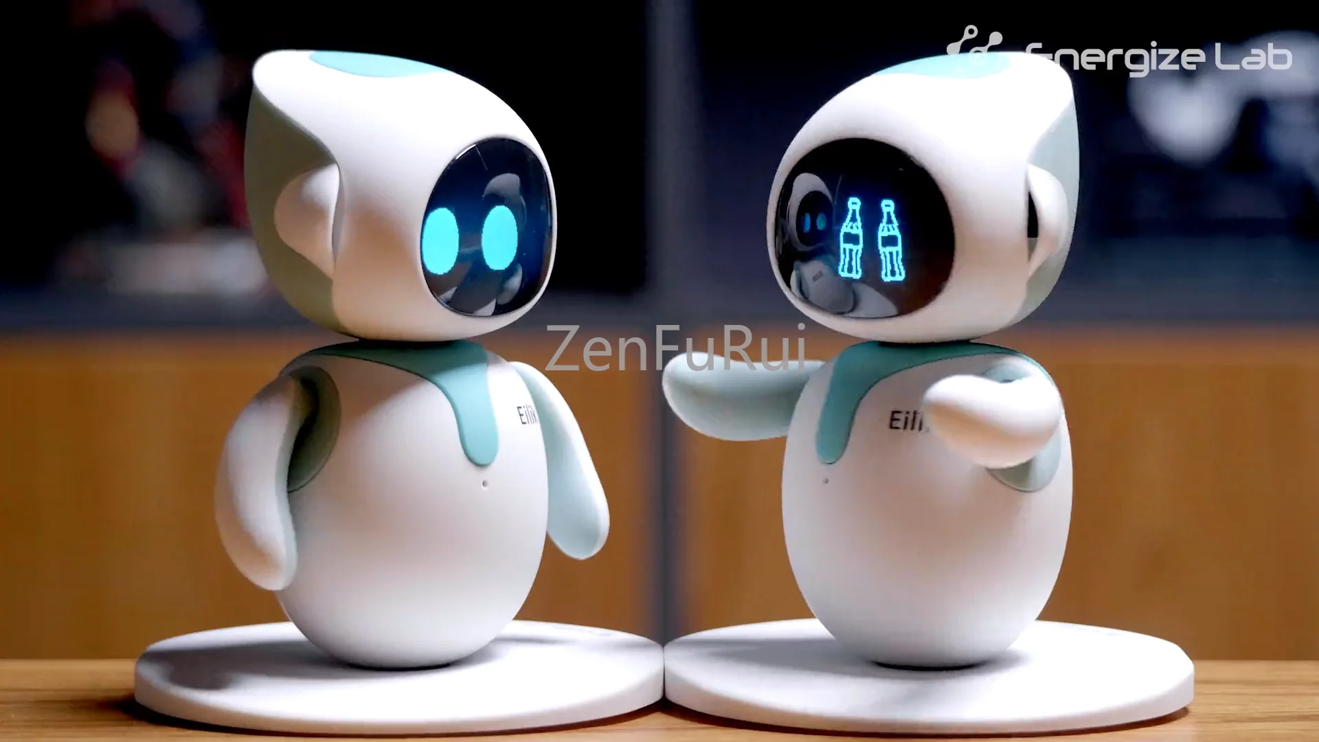 New Christmas Gift Eilik Robot Toy Smart Partner Pet Robot Desktop Toy  Launched! Don't wait! Deliver now!