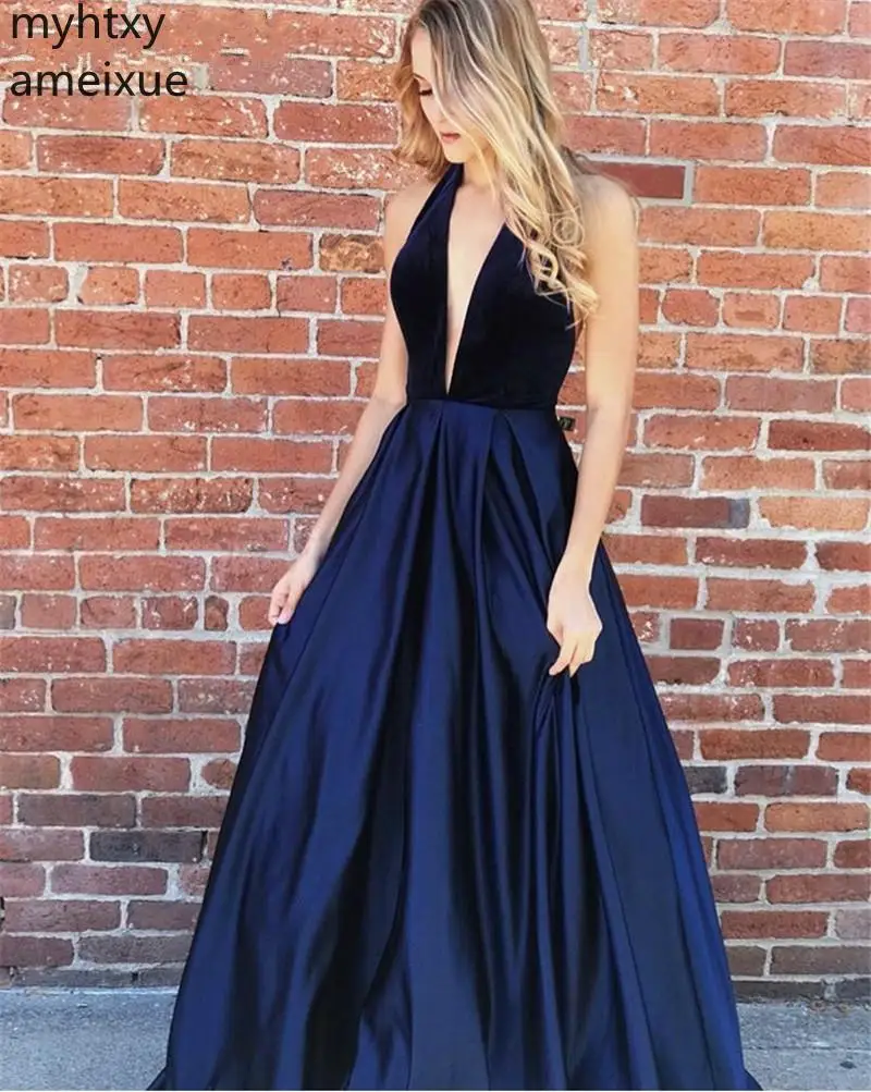 

Sexy Dark Navy Black Velour Halter Royal blue BacklessSatin Pleated Evening Dresses barato Robe De Soiree Hi Low Dress