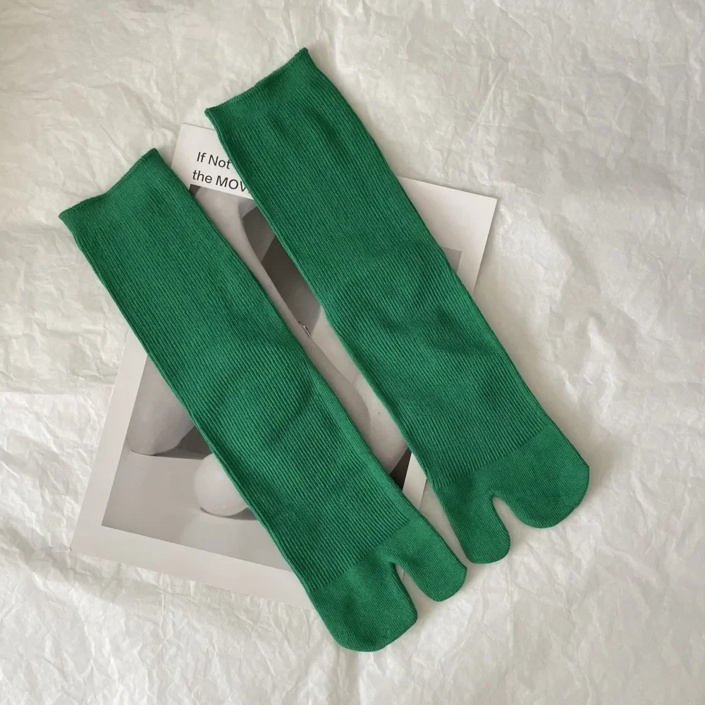 Split Toe Socks Combed Cotton Split Toe Socks Unisex Simple Comfortable Two-Toed Socks Japanese Harajuku Men Women's Tabi