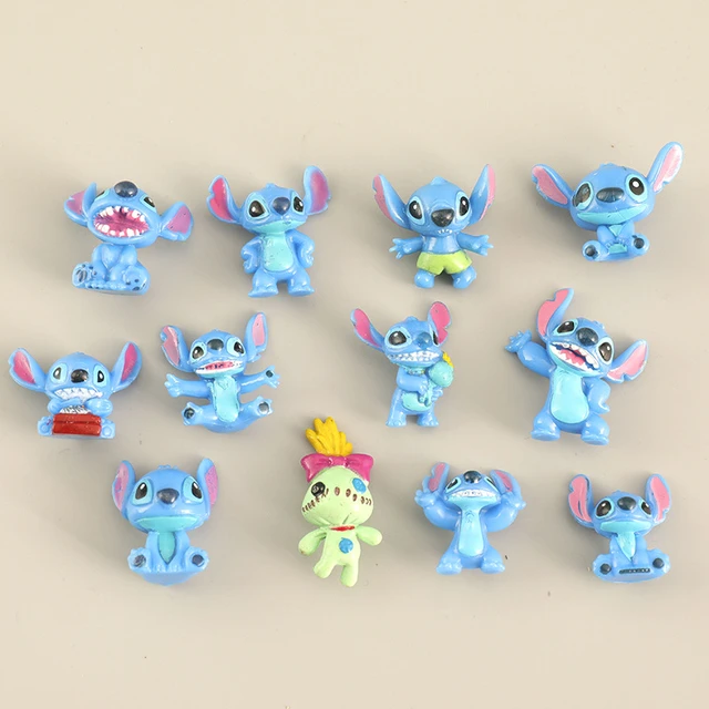 Figurines d'action Disney CAN o & Stitch, mini figurine point, micro  paysage, décor de gâteau, jouets Kawaii, cadeaux de Noël, 3cm, 12 pièces -  AliExpress