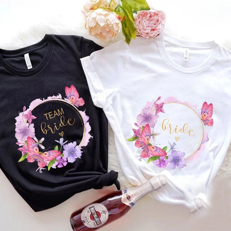 

Футболка с круглым вырезом и коротким рукавом для подружки невесты