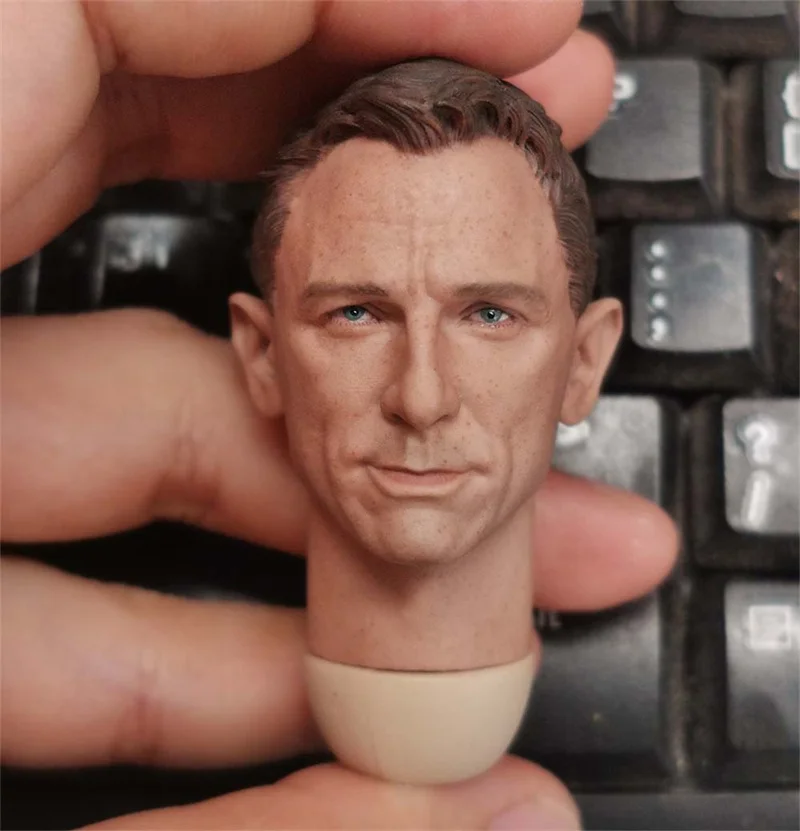 

Масштаб 1:6, модель агента улыбающегося Даниэля, голова, лепка Крейга с шеей, подходит для 12-дюймовой мужской экшн-фигурки, куклы, коллекционные игрушки, подарок