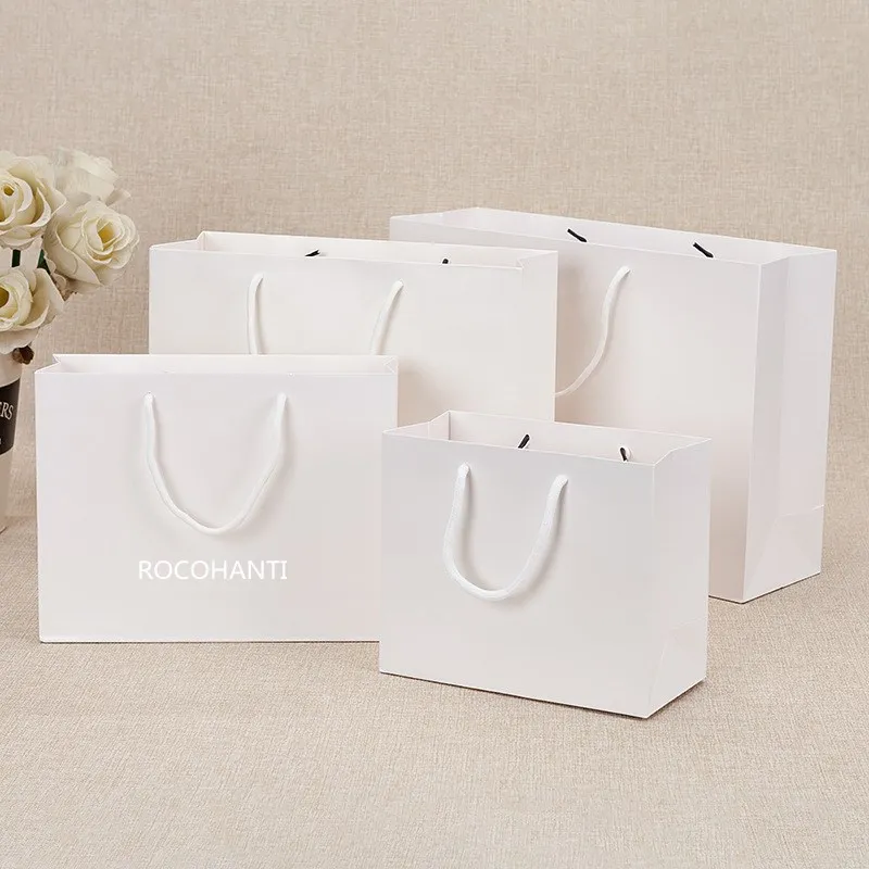 Sacs de courses en papier pour cadeaux, 10 pièces, corde blanche de luxe imprimée personnalisée, en carton blanc, avec votre propre Logo pour fête, offre spéciale