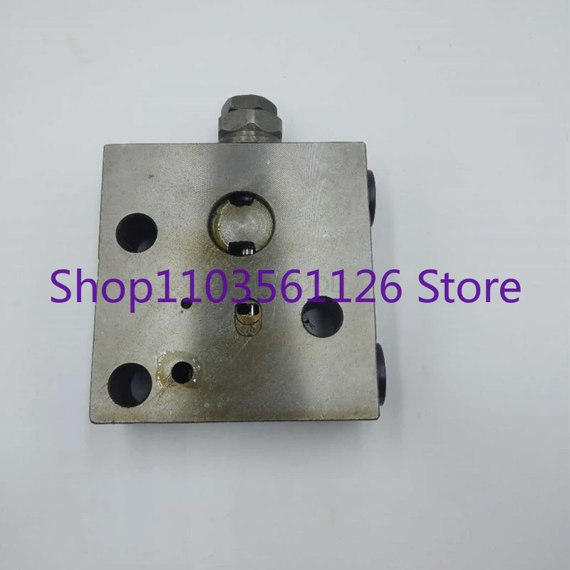 for Komatsu PC200/210/240/300/360-7-8 Self Reducing Valve Import Quality Accessories