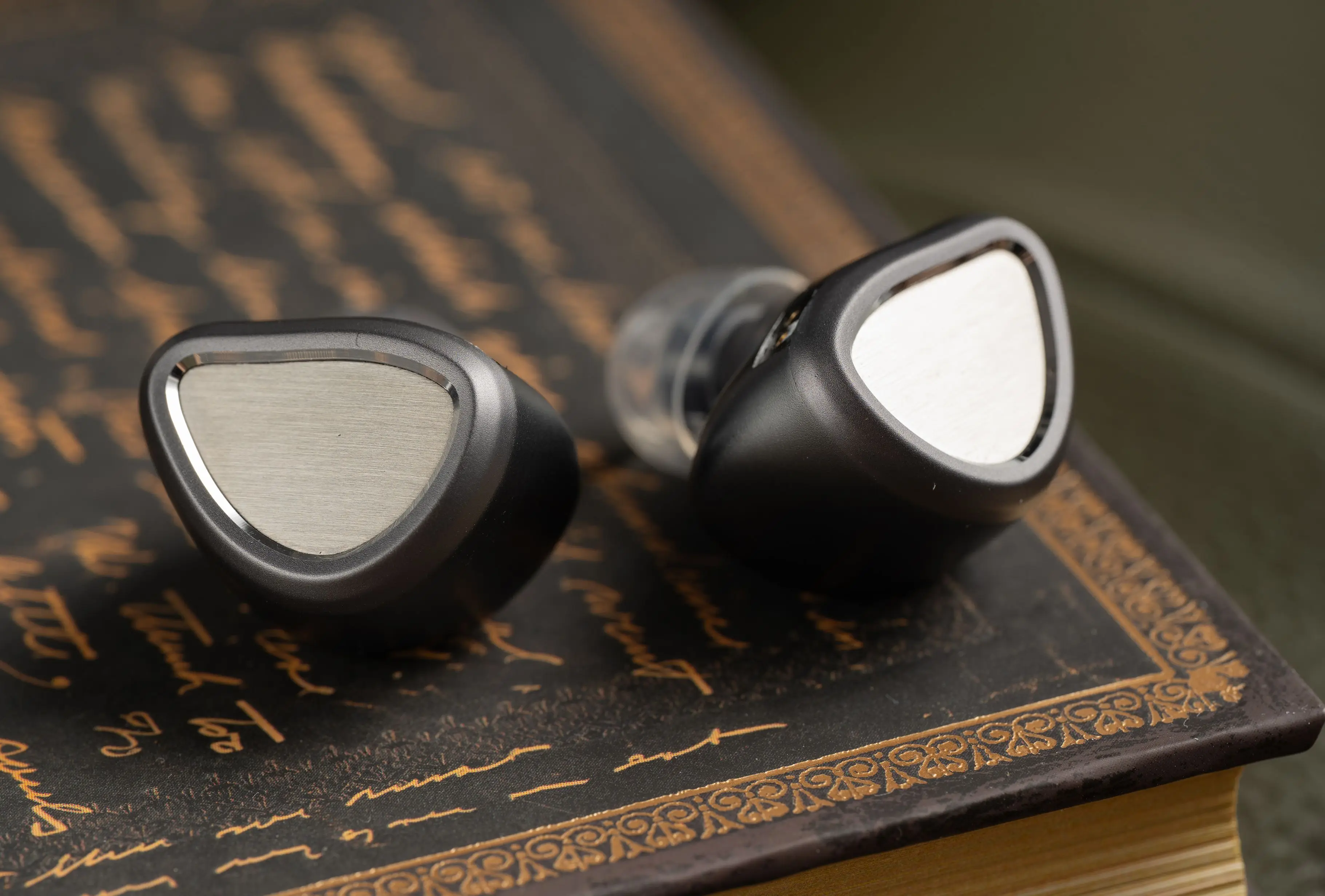 Astrotec Archimedes デュアル ドライバー プラナー マグネティック +