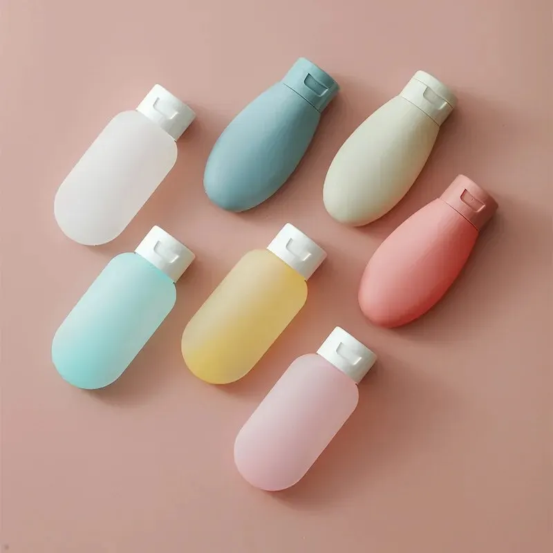 3pcs Travel Dispenser Bottle Daily Wash Compact Portable Shower Gel Shampoo Lotion Squeeze Bottle Hose Squeeze Empty