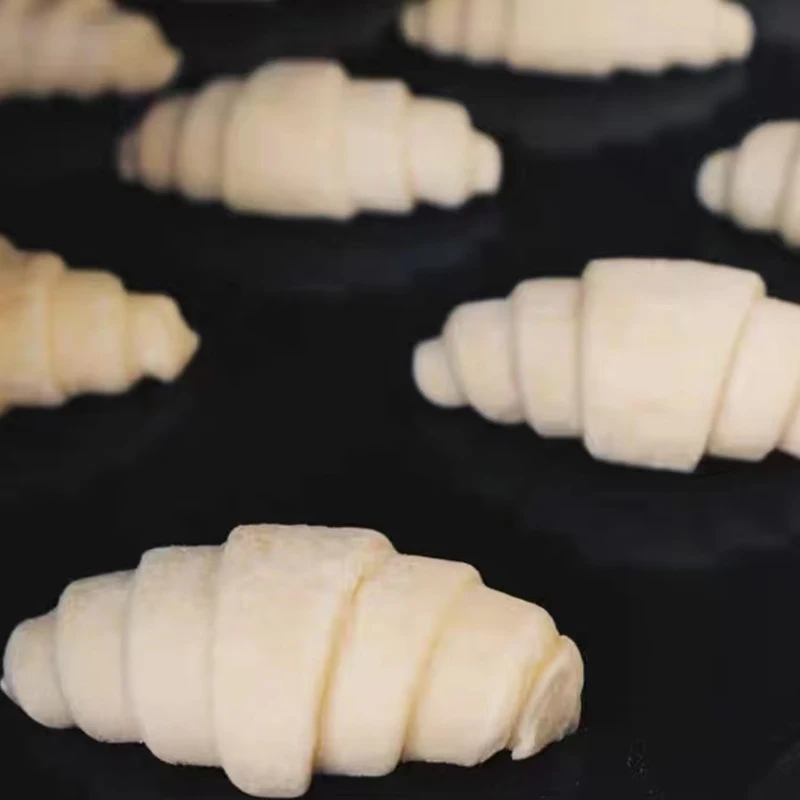 Commercial Bakery Equipment Loaf Toast French Bread Croissant Baguette Dough Forming Rolling Making Machine 6