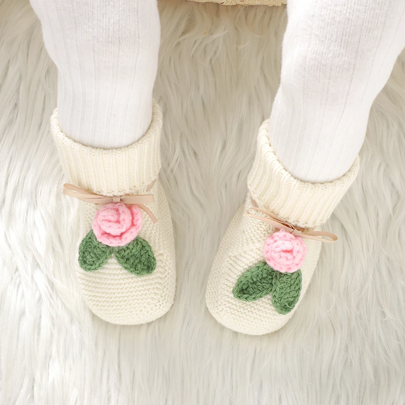 Baby Shoes Knit Toddler Slip-On Solid Bed Shoes Handmade 0-18M Footwear Newborn Girls Boots Fashion Floral Bow Warm Infant Socks
