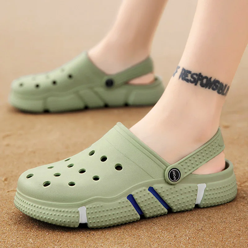 2023 New women man sandals hole slippers couple sandals mules and clogs garden shoes for women breathable beach shoes 36-46 AW75