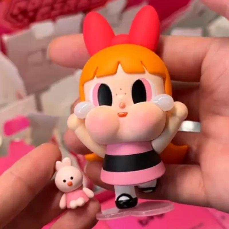 Crybaby-透明なブラインドボックスのアニメーションフィギュア